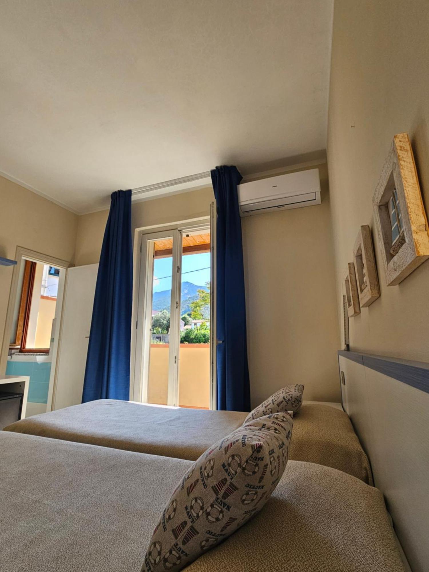 פומונטה Hotel Corallo מראה חיצוני תמונה