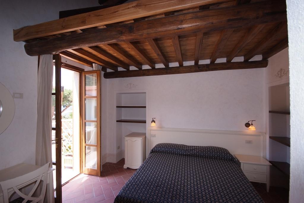 פומונטה Hotel Corallo מראה חיצוני תמונה