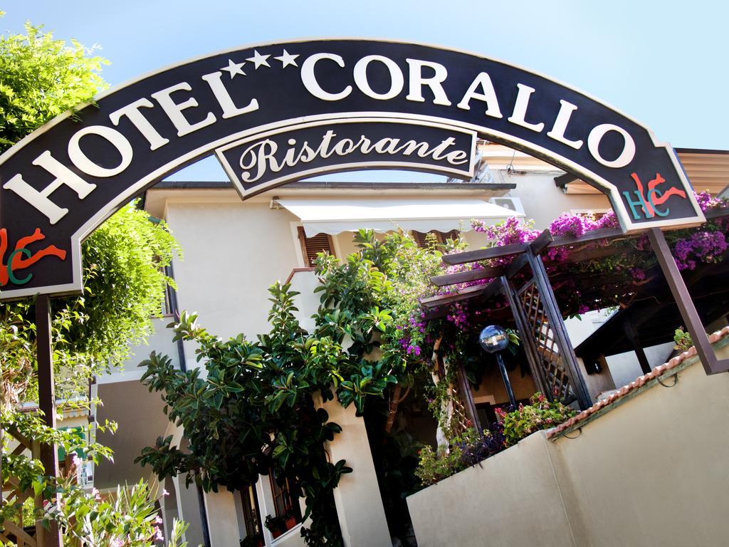 פומונטה Hotel Corallo מראה חיצוני תמונה