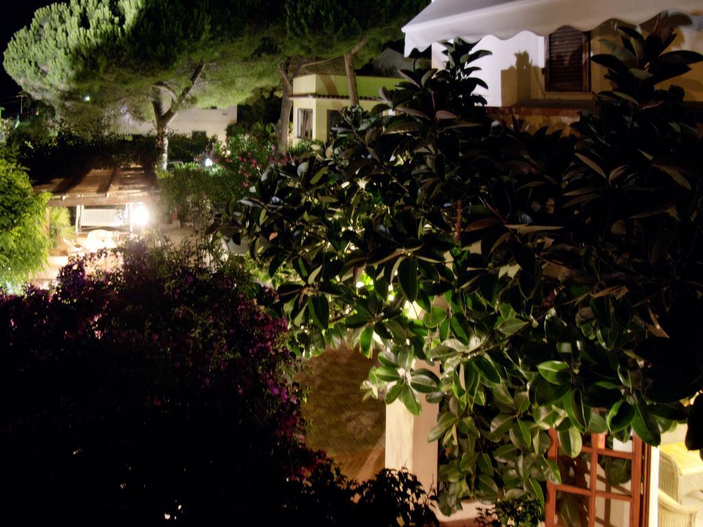 פומונטה Hotel Corallo מראה חיצוני תמונה