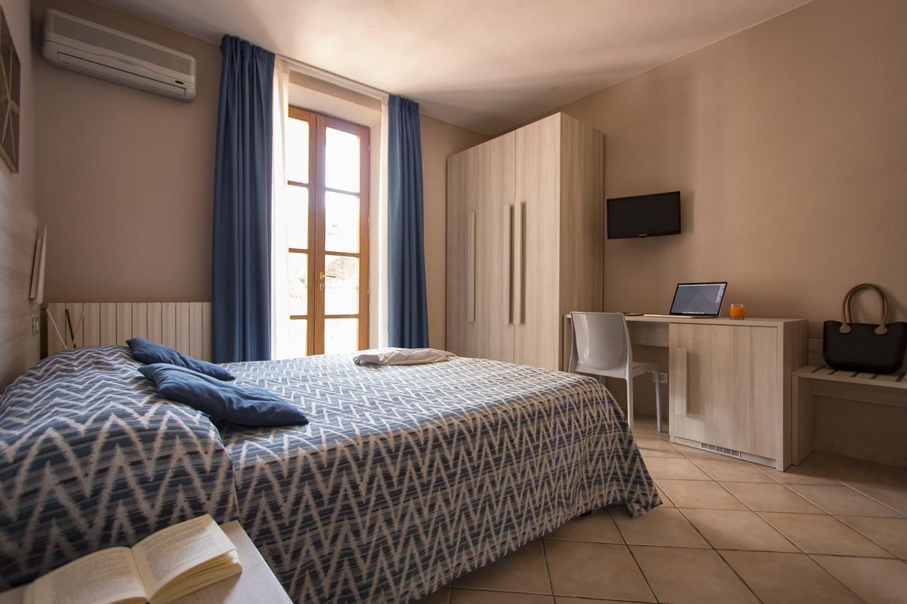 פומונטה Hotel Corallo מראה חיצוני תמונה