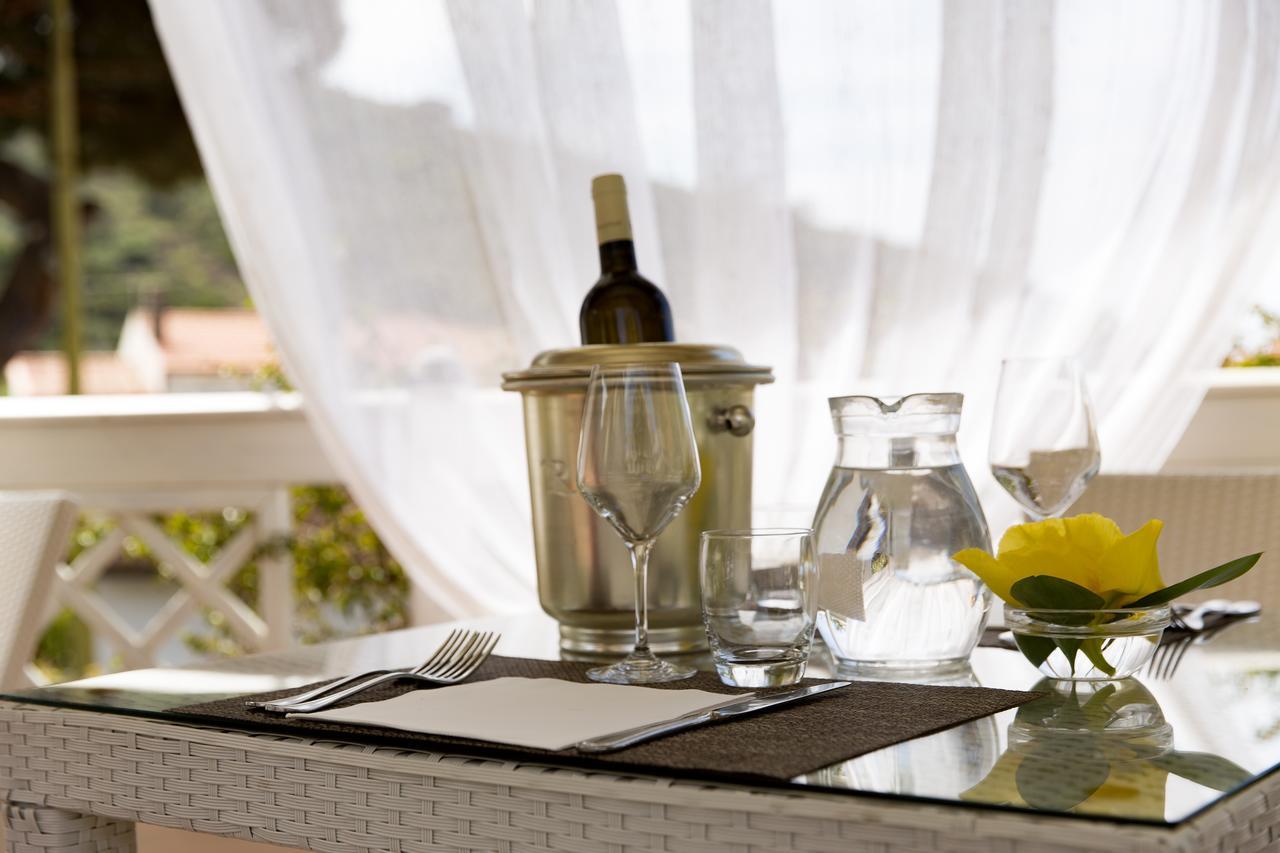 פומונטה Hotel Corallo מראה חיצוני תמונה